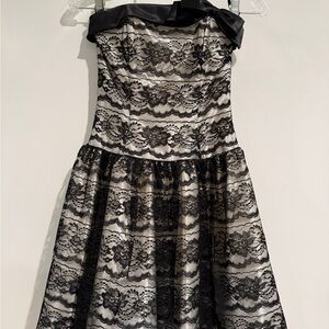 Jessica McClintock Black and White Lace Kids Dress